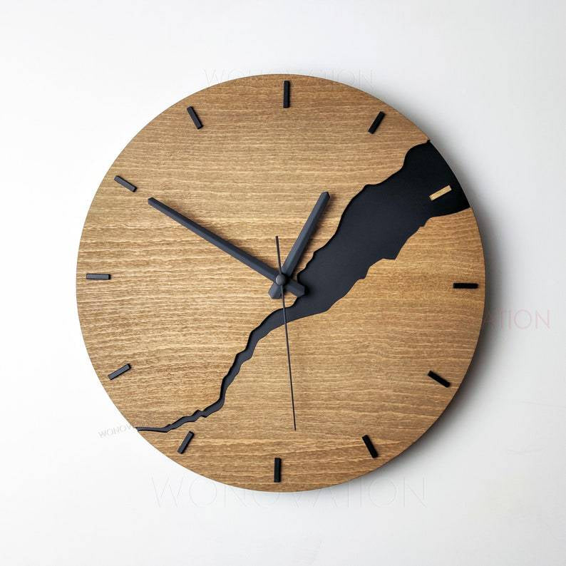 Elegant Wooden Wall Clock, 30 cm Diameter Quartz Movement for Timeless Home Decor - Natural Finish-4