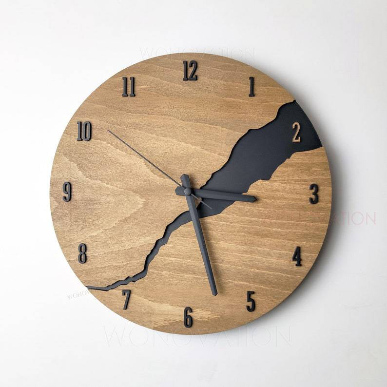 Elegant Wooden Wall Clock, 30 cm Diameter Quartz Movement for Timeless Home Decor - Natural Finish-1