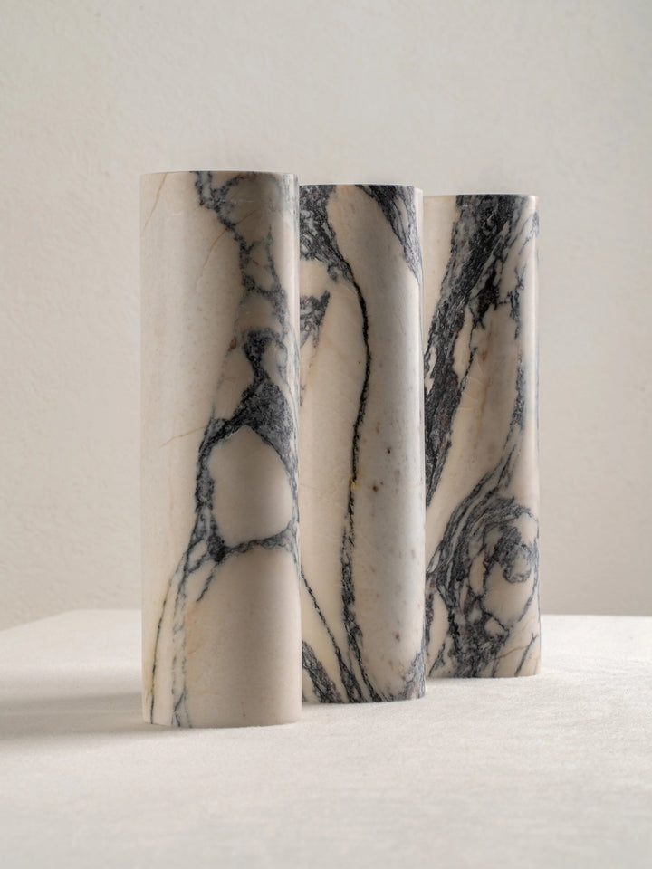 Calacatta Marble Wall Light with Aged Brass Finish - Elegant Bathroom Wall Sconce for Ambient Lighting 6