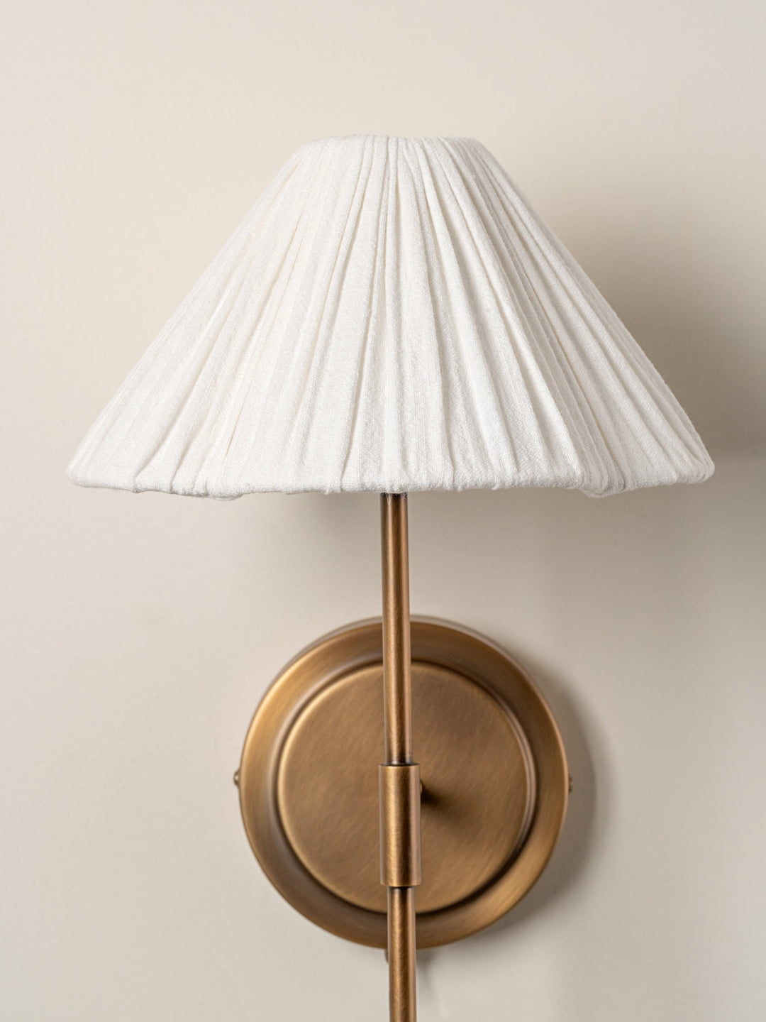 Elegant Scalloped Wall Light with Aged Brass Finish and Linen Shade - Floral Wall Sconce for Bedroom and Living Room 3