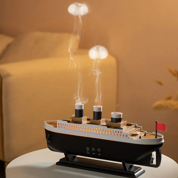 https://cdn.shopify.com/s/files/1/0650/7574/0808/files/NautischerNebel_Diffuser.png?v=1736036219