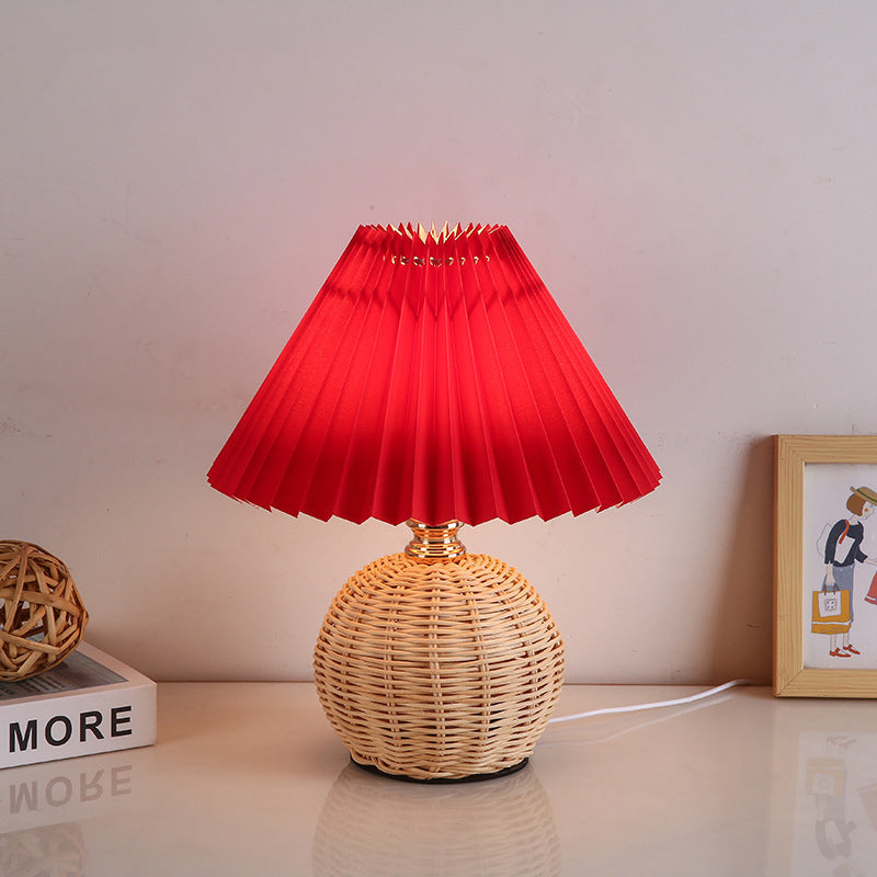 Nordic Rattan Table Lamp - detail view 2
