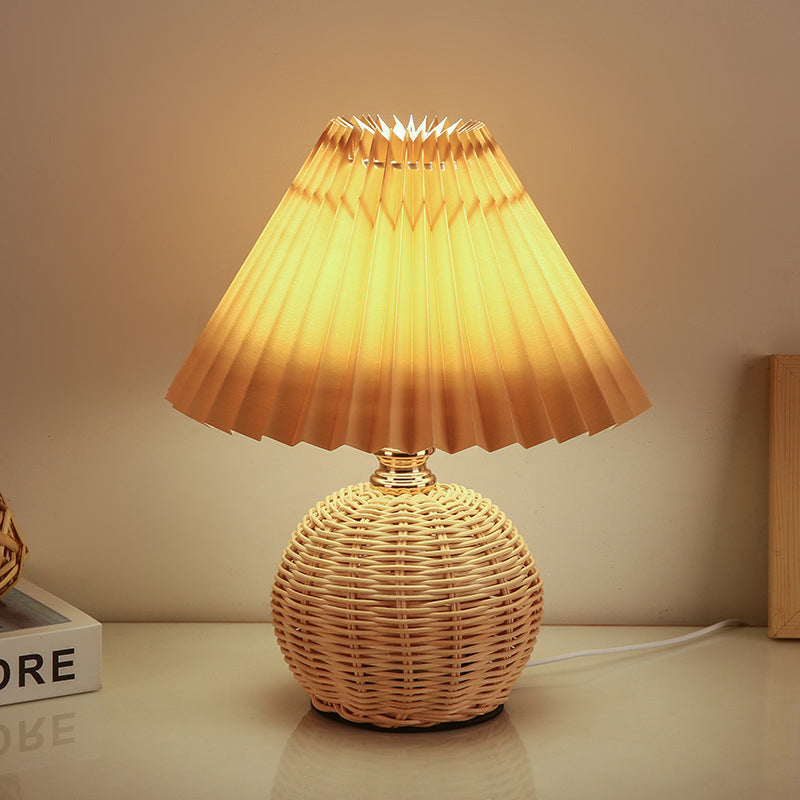 Nordic Rattan Table Lamp - detail view 5