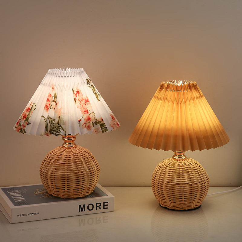 Nordic Rattan Table Lamp - detail view 8