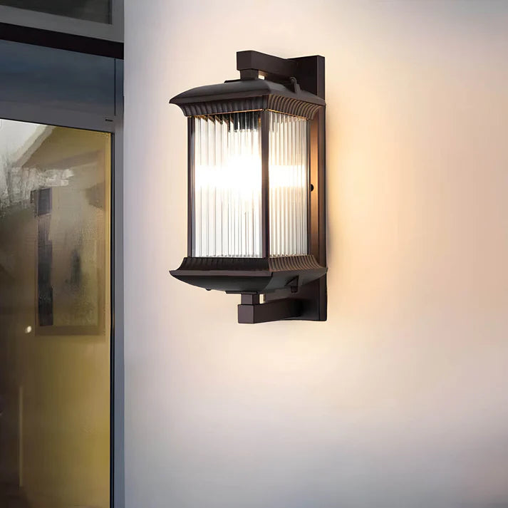 Outdoor Wall Lantern - detail view 2