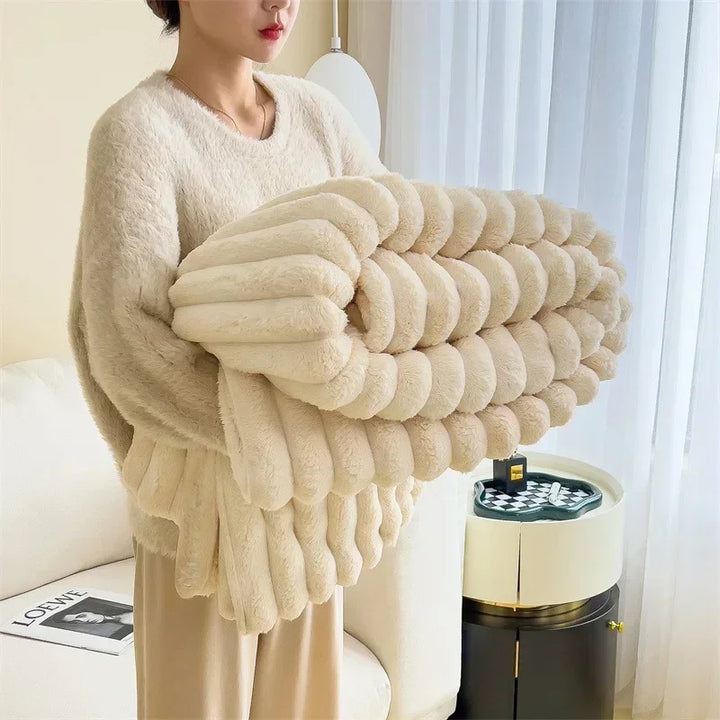 Variant image for Soft Checked Fleece Blanket - Cozy Machine Washable Throw for Beds and Couches-31