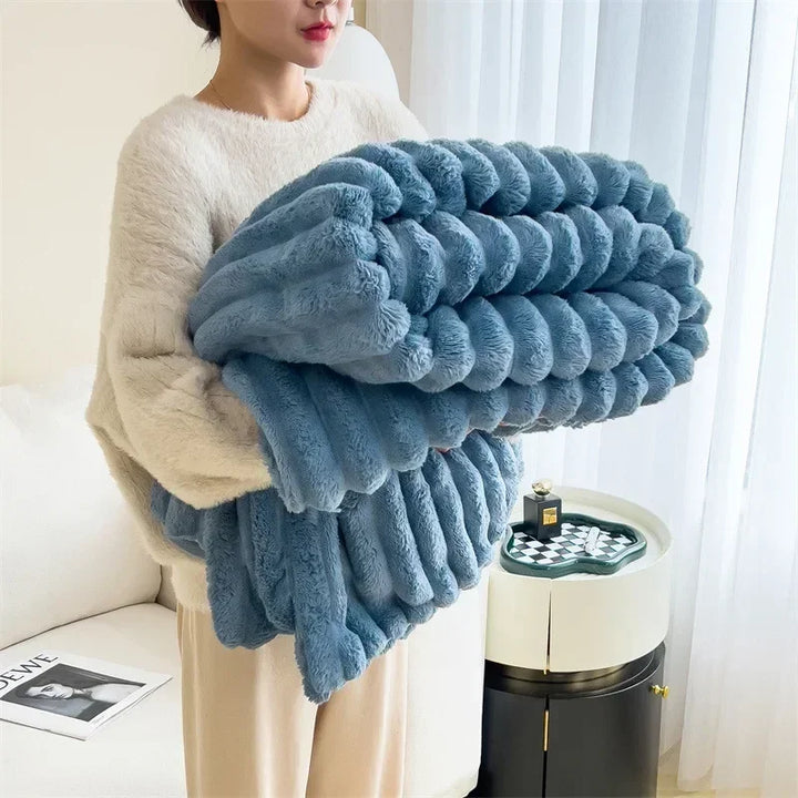 Variant image for Soft Checked Fleece Blanket - Cozy Machine Washable Throw for Beds and Couches-16