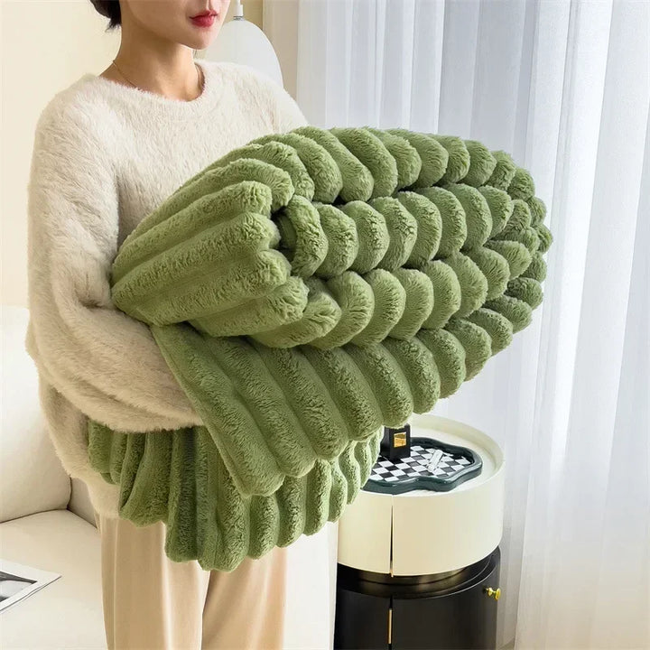 Variant image for Soft Checked Fleece Blanket - Cozy Machine Washable Throw for Beds and Couches-36