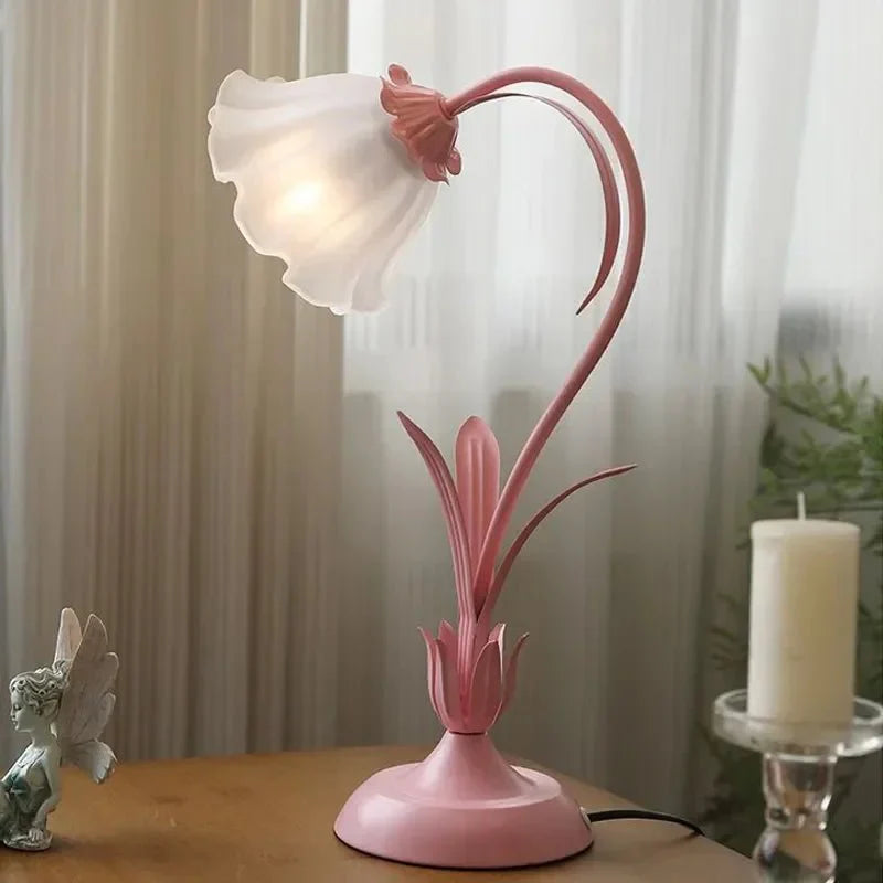 Vintage Floral Table Lamp with Metal Base and Acrylic Shade - 50cm Height, Ideal for Bedside or Living Room Use 5
