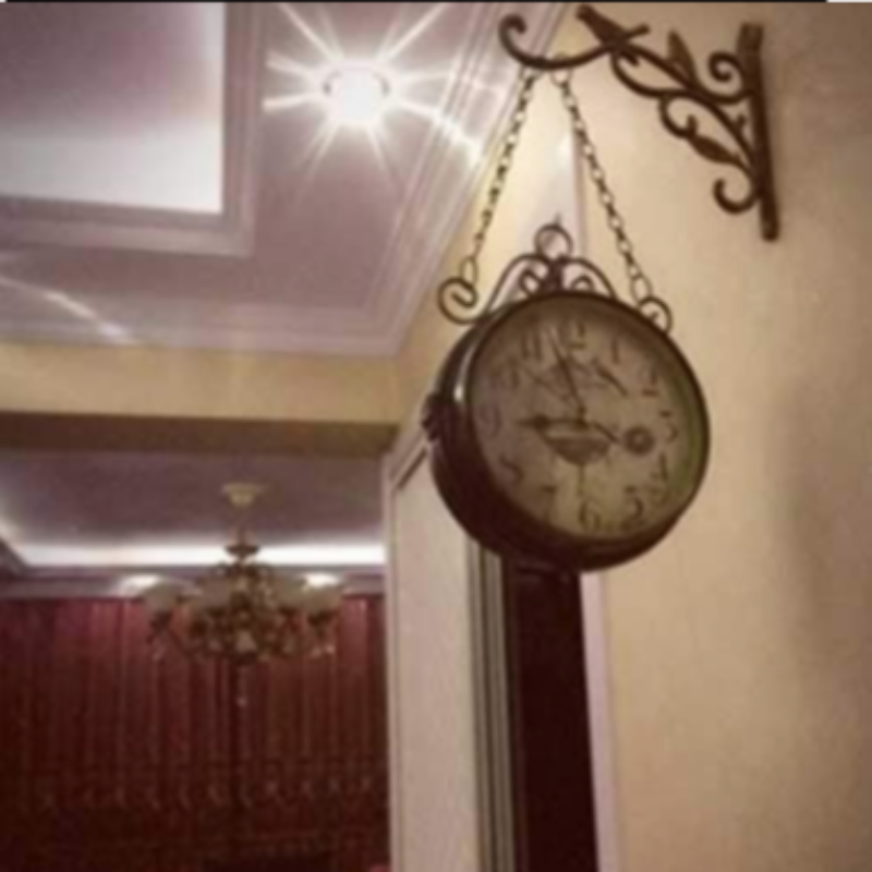 Double-Sided Weatherproof Outdoor Garden Clock - Vintage Design in Metal and Glass, Quartz Movement, Easy to Install-5
